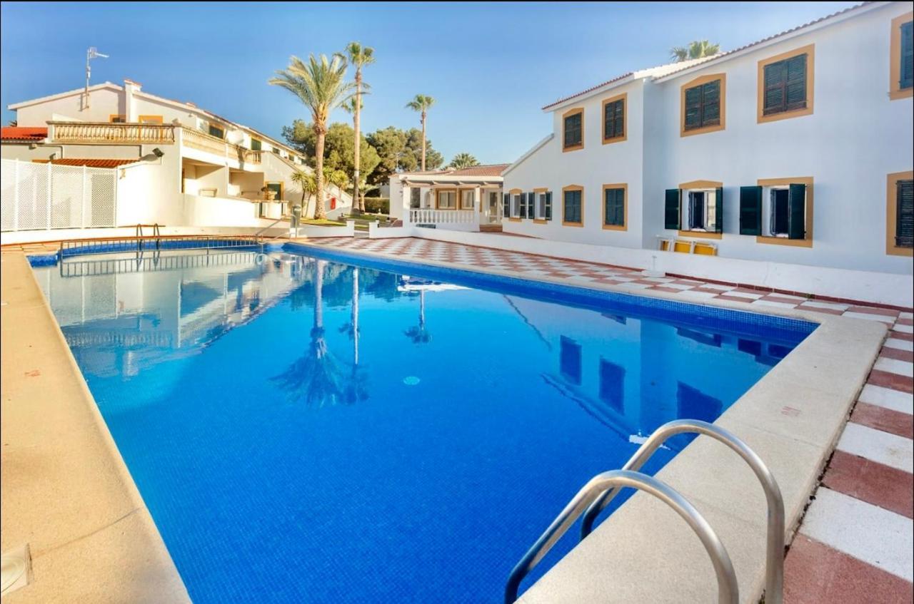 Bonito Apartamento Con Terraza, Jardin Y Piscina Cala'N Bosch  Exterior foto